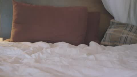 Snapshot of _freckles chatting on February 6, 10:24 pm Jacqui Queen goddess motorcycle mozzarella Jaq next livestream see bio online show from February 6, 10:24 pm