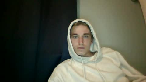 _frosty_69 online show from June 29, 3:01 pm
