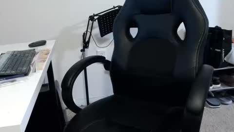 Snapshot of _full_sender chatting on January 13, 8:36 pm Full Sender online show from January 13, 8:36 pm