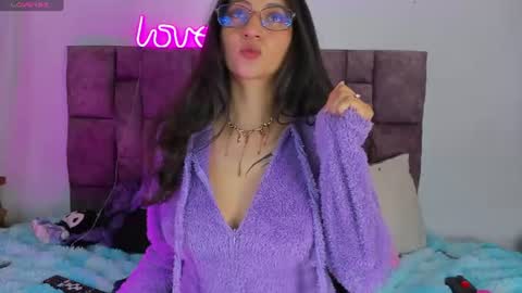 Gabby online show from June 9, 1:56 pm