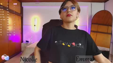 Snapshot of _gaby1 chatting on February 25, 1:41 am Juliana Gaby Kloe online show from February 25, 1:41 am