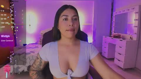 Snapshot of _gaby1 chatting on June 2, 3:30 am Juliana Gaby Kloe online show from June 2, 3:30 am
