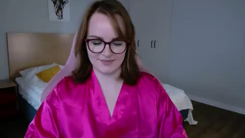 Snapshot of _gingermean_ chatting on July 25, 6:22 am GingerMean online show from July 25, 6:22 am