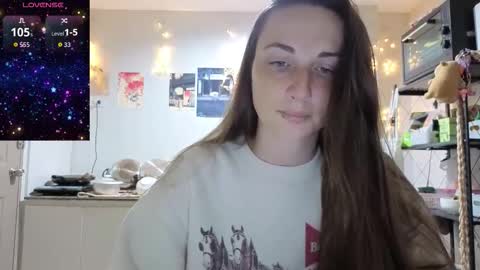 Goddess Aurora online show from November 2, 1:24 pm