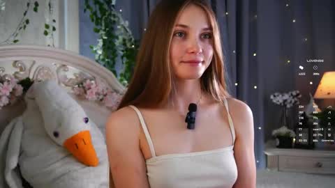 Milly online show from June 10, 3:18 am