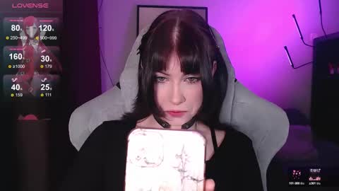 Tori online show from September 25, 8:40 am