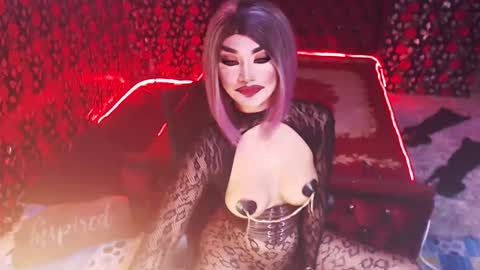 GoDDess  Chloe online show from December 3, 9:34 pm