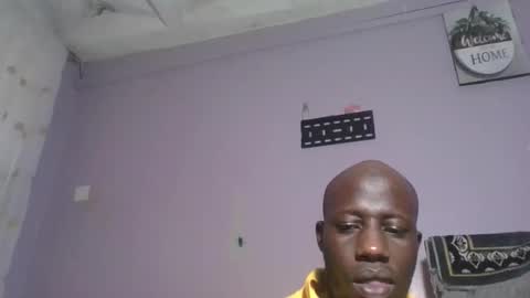 Snapshot of _hairlyboy chatting on October 10, 8:46 am _hairlyboy online show from October 10, 8:46 am