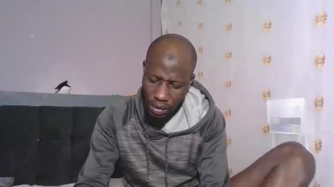 Snapshot of _hairlyboy chatting on October 16, 4:35 am _hairlyboy online show from October 16, 4:35 am