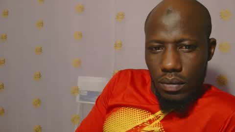 Snapshot of _hairlyboy chatting on November 6, 11:37 pm _hairlyboy online show from November 6, 11:37 pm