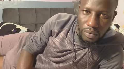 Snapshot of _hairlyboy chatting on December 15, 7:07 pm _hairlyboy online show from December 15, 7:07 pm