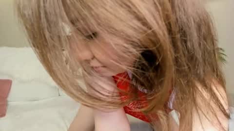 Julia online show from January 23, 11:15 am