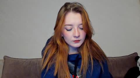 Snapshot of _hey_scarlett_ chatting on January 15, 7:34 pm _hey_scarlett_ online show from January 15, 7:34 pm