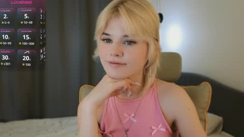Alisha online show from June 17, 1:45 pm