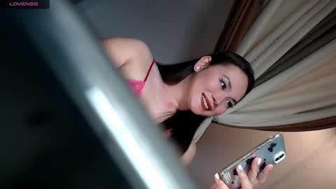 Snapshot of _hornygoddess_ chatting on February 6, 1:49 am HORNY GODDESS online show from February 6, 1:49 am