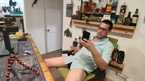 Snapshot of _hot_sh0t_357 chatting on July 28, 3:57 am HoT SHoT online show from July 28, 3:57 am