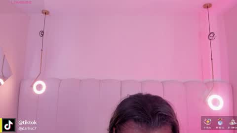 Darlis  online show from January 12, 7:30 pm