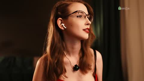 Snapshot of _ilso_ chatting on July 18, 7:17 pm stefania stesha stef online show from July 18, 7:17 pm