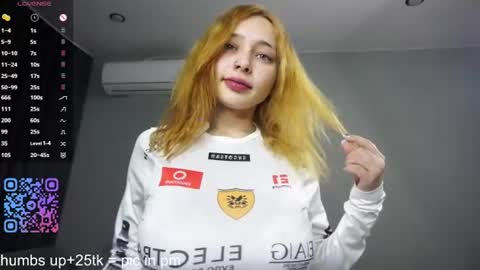 Emily online show from June 14, 5:48 pm