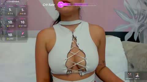 Snapshot of _iris_evans chatting on December 11, 2:22 pm _iris_evans online show from December 11, 2:22 pm
