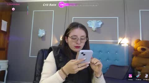 Isa online show from February 10, 12:20 pm