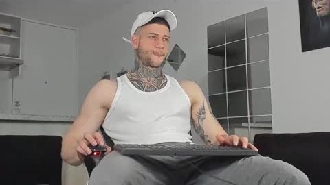 jeison online show from December 28, 10:13 pm