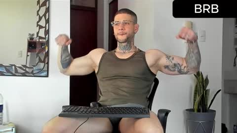 jeison online show from December 14, 7:40 pm