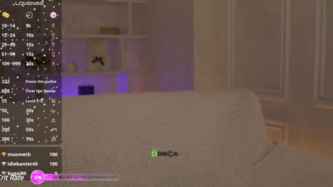 Jennifer online show from December 18, 1:02 pm