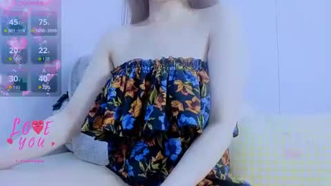 Snapshot of _joly_ chatting on June 22, 1:51 am Joly online show from June 22, 1:51 am