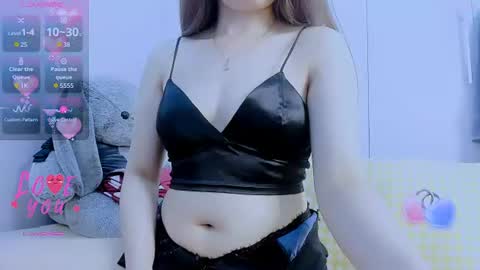 Snapshot of _joly_ chatting on July 10, 4:39 am Joly online show from July 10, 4:39 am