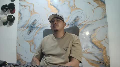 Snapshot of _jordanxxiii chatting on April 9, 4:34 am jordan online show from April 9, 4:34 am
