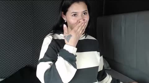 Snapshot of _joy_iva chatting on January 7, 10:12 pm joy online show from January 7, 10:12 pm