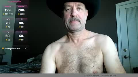 Snapshot of _justacowboy chatting on July 28, 8:52 pm Wyatt online show from July 28, 8:52 pm