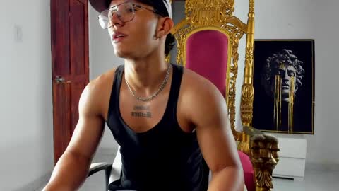 justin online show from March 27, 3:45 am