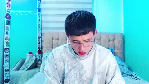 mod online show from February 21, 4:02 am