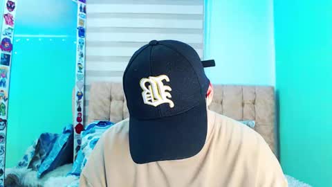 mod online show from February 24, 4:43 am