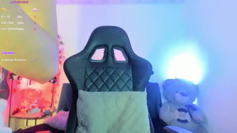 Snapshot of _kairy_ chatting on December 16, 2:16 am _kairy_ online show from December 16, 2:16 am