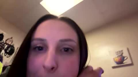 Snapshot of _kandk chatting on November 1, 2:57 am _kandk online show from November 1, 2:57 am