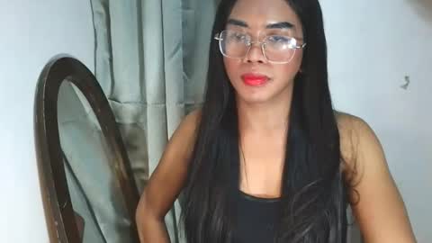 _karie_ online show from October 8, 5:21 pm