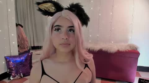 _karine01 online show from September 10, 2:33 am