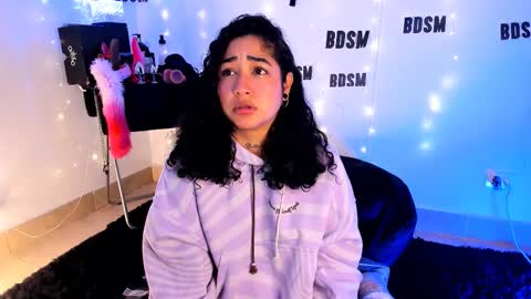 Snapshot of _kat_1 chatting on February 25, 9:08 am online show from February 25, 9:08 am