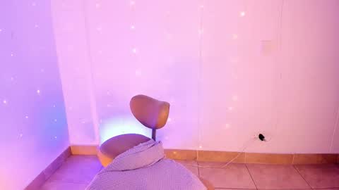 Snapshot of _kat_1 chatting on March 13, 9:16 am online show from March 13, 9:16 am