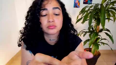     online show from May 7, 11:37 am