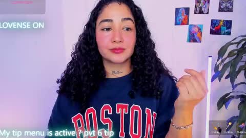 Snapshot of _kat_1 chatting on June 5, 12:00 pm online show from June 5, 12:00 pm