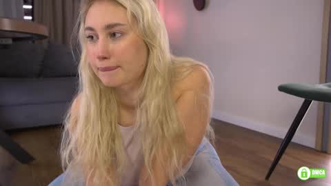 Snapshot of _kateline_ chatting on January 18, 4:00 pm Kate online show from January 18, 4:00 pm