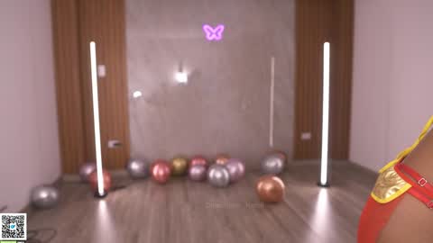    ---  online show from December 12, 6:03 am