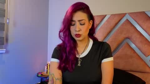 kelly online show from November 14, 1:32 pm