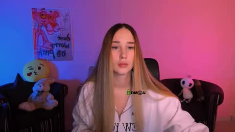 _kellykitten_ online show from January 6, 9:46 am