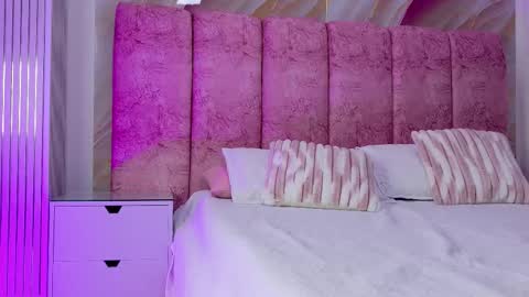 Kendall online show from February 28, 11:55 am