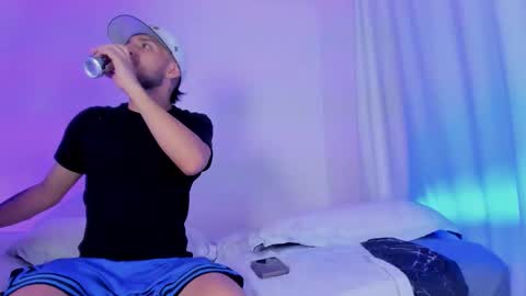    online show from October 17, 4:15 am